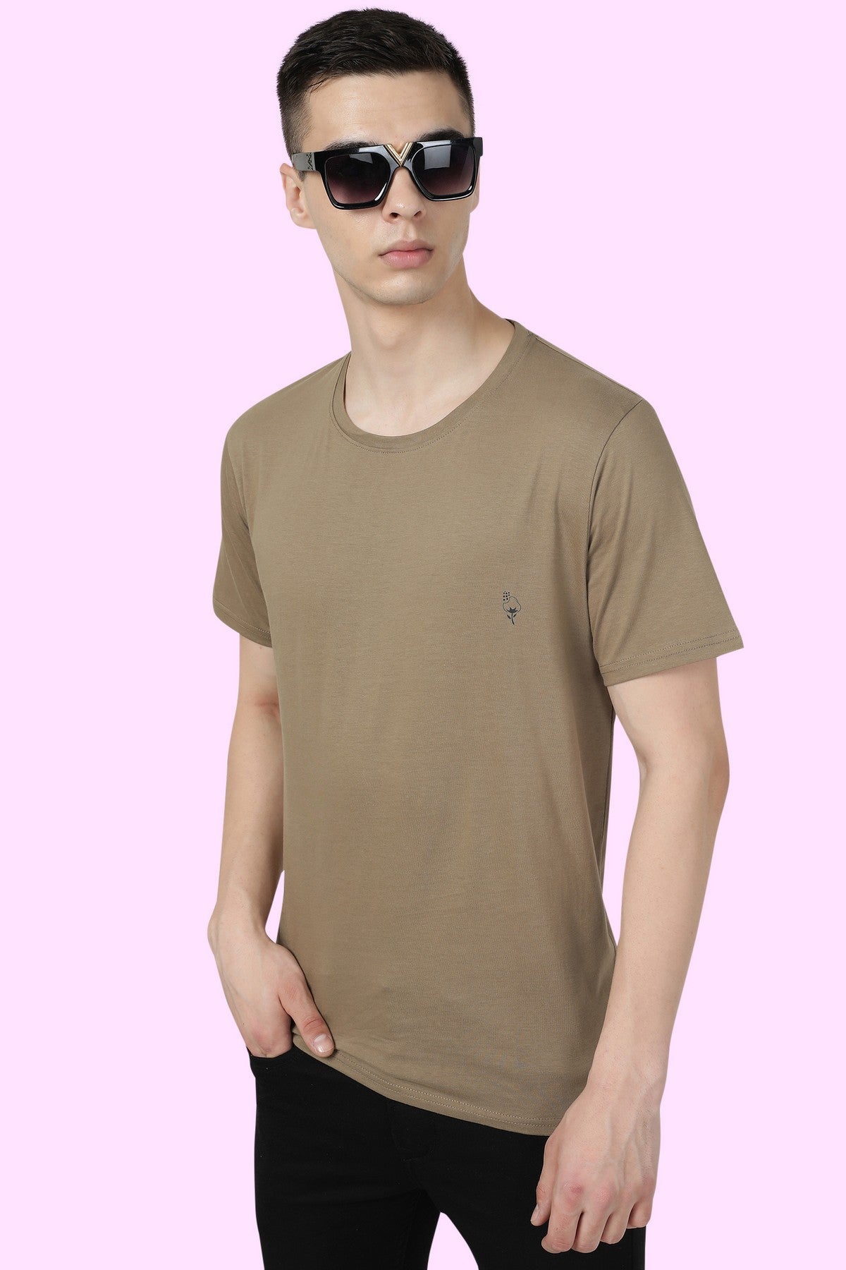 Khakhi Solid Men Half Sleeve Pure Cotton Round Neck T-Shirt